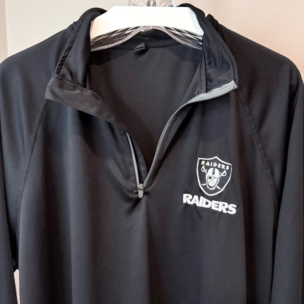 Las Vegas Raiders men’s black 1/4 zip long sleeve shirt size XL - Picture 3 of 5